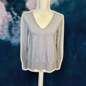 Banana Republic Extra Fine Merino Wool Heather Gray V-Neck Pullover Sweater Sz S